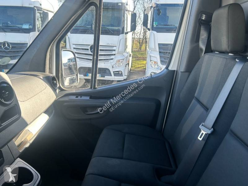 Véhicule utilitaire Mercedes