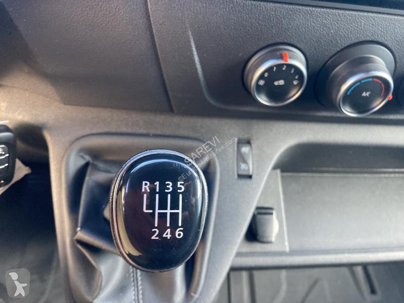 Užitkové vozidlo Renault 2.3 DCI 150