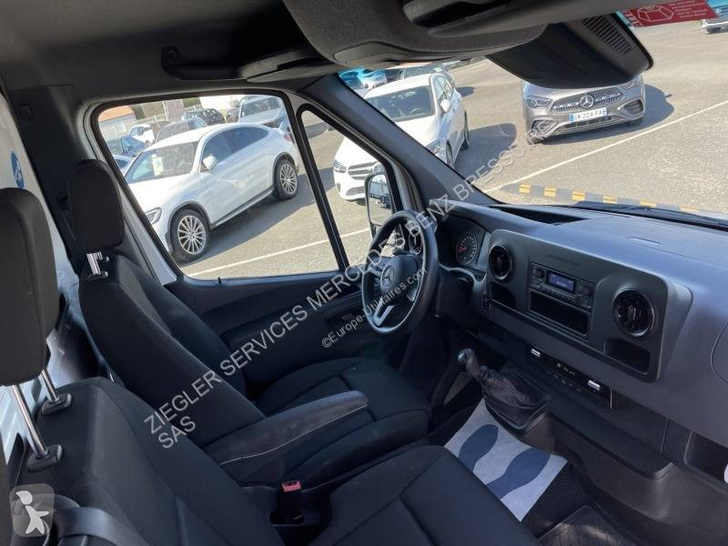 Véhicule utilitaire Mercedes