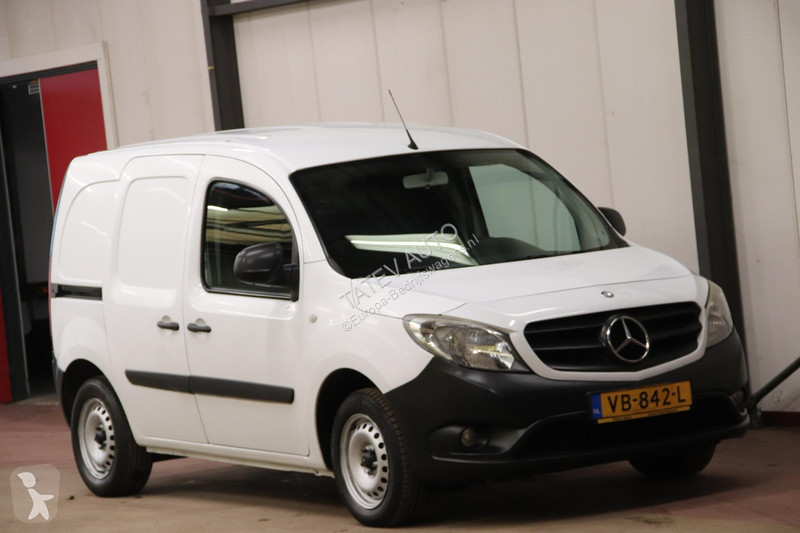 Užitkové vozidlo Mercedes 109 CDI AIRCO...
