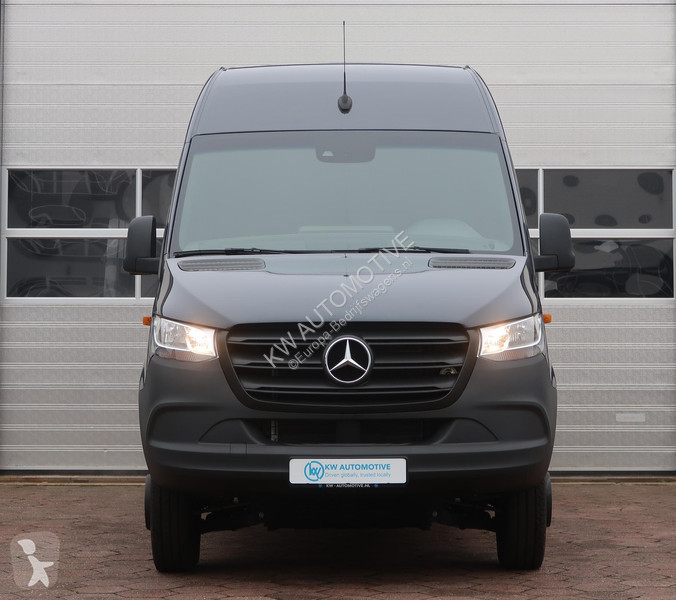 Véhicule utilitaire Mercedes 519 CDI L2H2 4X4...