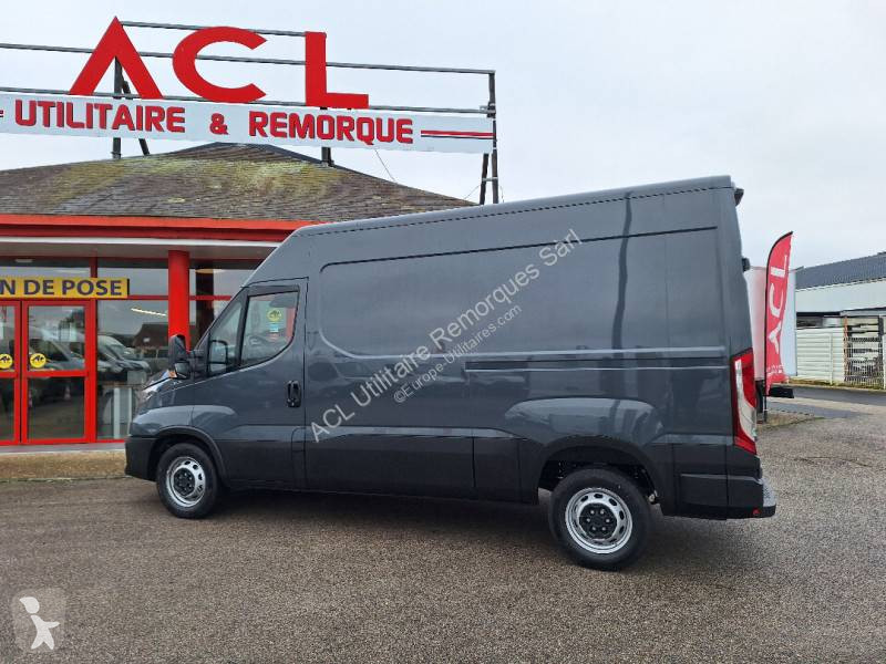 Furgoneta Iveco