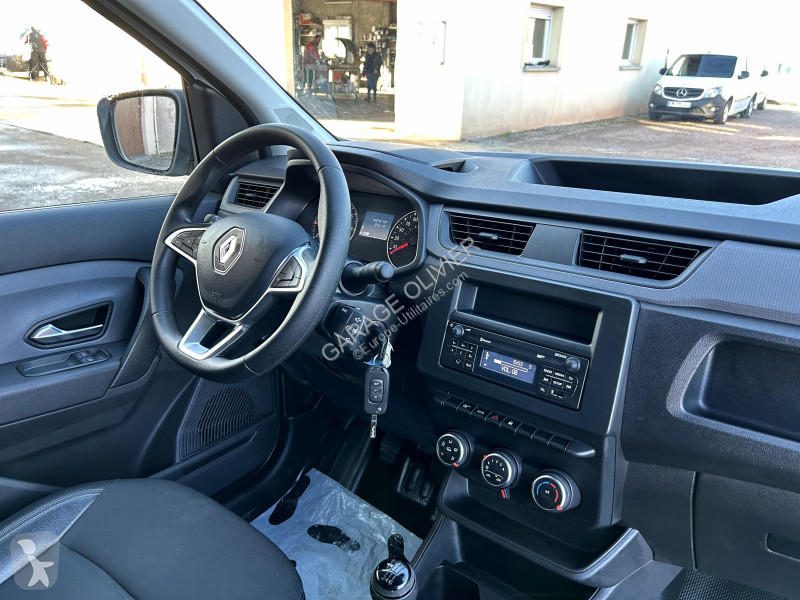 Véhicule utilitaire Renault (Kangoo) 1.5 Blue...