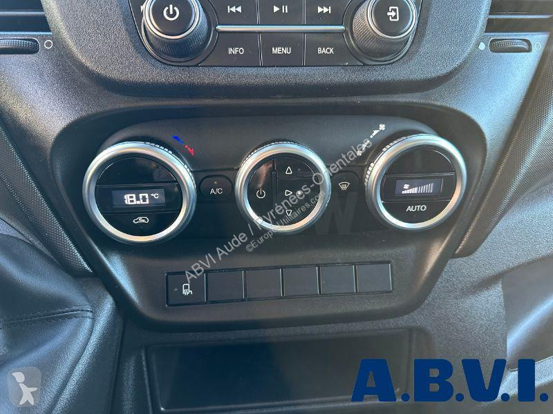 Autoutilitară Iveco CAISSE HAYON 35C16H  3.0L...