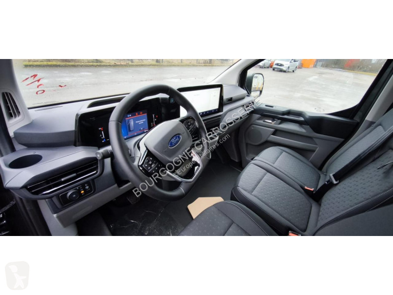 Véhicule utilitaire Ford TRANSIT CUSTOM 2.0...