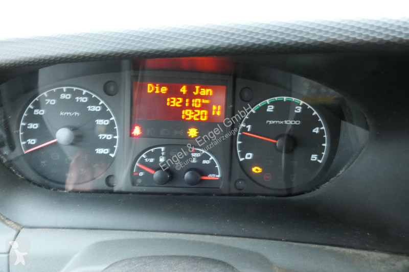 Užitkové vozidlo Iveco Daily 35 S11 C30C...