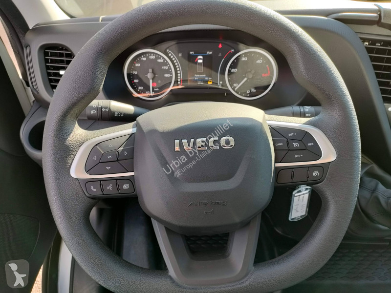 Furgoneta Iveco RJ COFFRES 160 CV 3,5 T