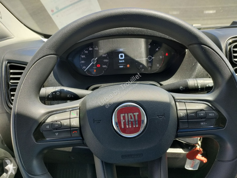 Autoutilitară Fiat 20M3 140 CV HAYON FOURGON 3.5T