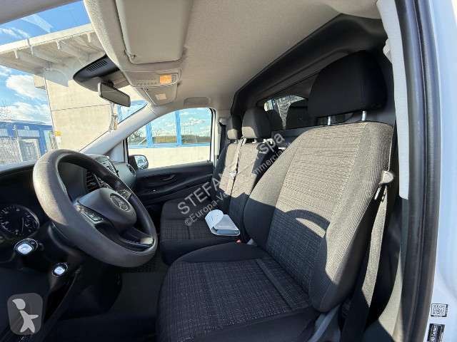 Furgoneta Mercedes VITO 119 CDI LONG