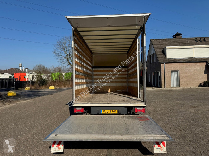 Autoutilitară Iveco 40-180 HI-MATIC EURO 6