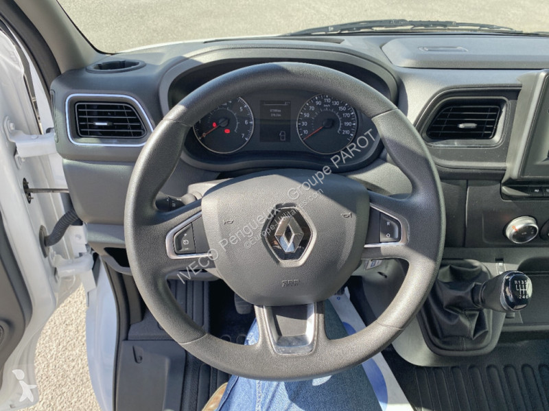 Autoutilitară Renault F3500 L2H2 2.3 dCi 135ch...