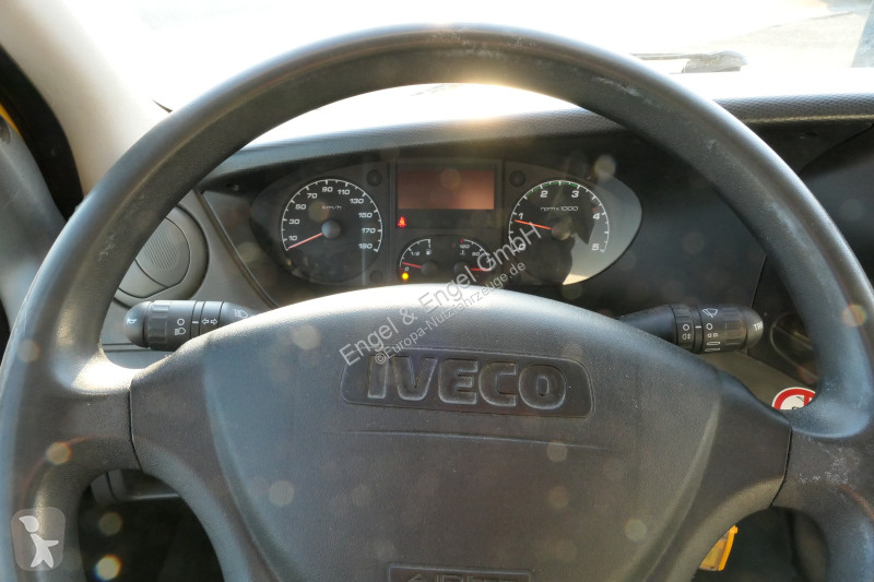 Veículo utilitário Iveco Daily 35 S11 C30C...