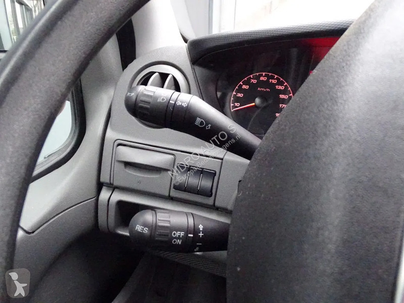 Veículo utilitário Iveco 35.210 PK BE TREKKER...