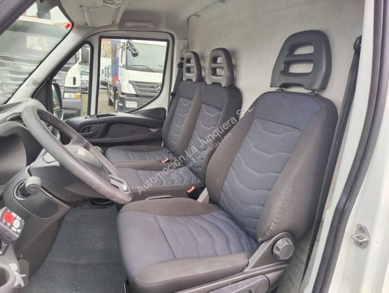 Véhicule utilitaire Iveco