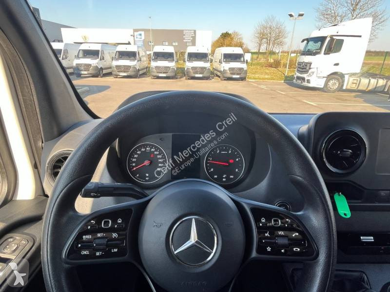Véhicule utilitaire Mercedes
