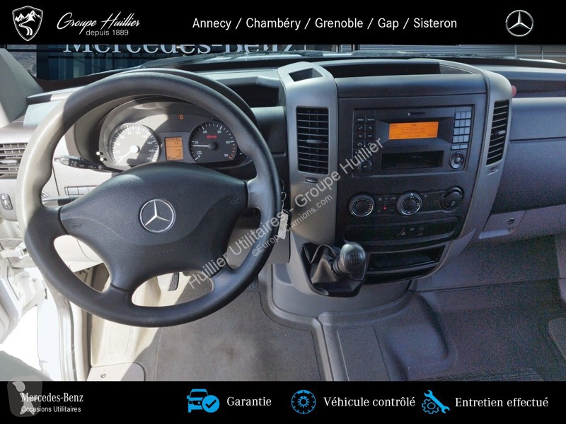 Véhicule utilitaire Mercedes 314 CDI 32N 3T5...
