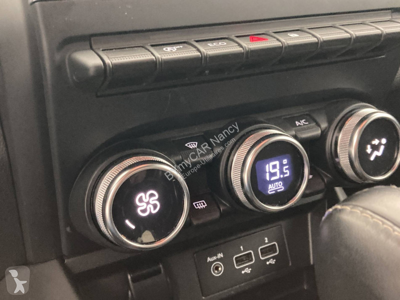 Autoutilitară Renault Arkana mild hybrid 140...