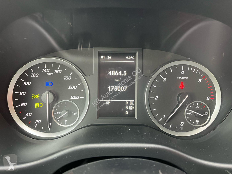 Užitkové vozidlo Mercedes NEOS 100 Vito