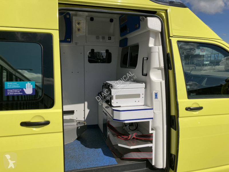 Véhicule utilitaire Volkswagen 2.0 TDI L2H2 Kombi