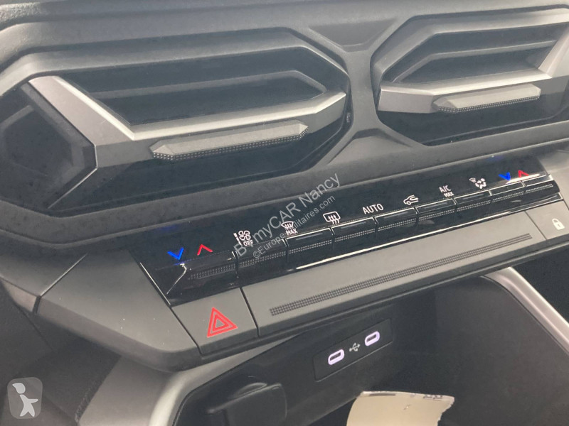 Veicolo commerciale Dacia Bigster Hybrid 155