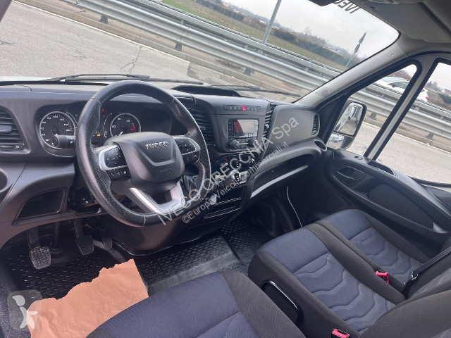 Veicolo commerciale Iveco DAILY 35S14 - 3520L