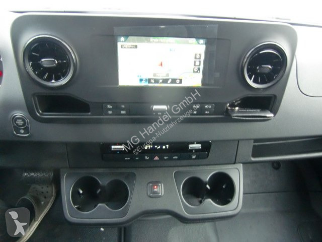 Užitkové vozidlo Mercedes Sprinter 319 CDI...