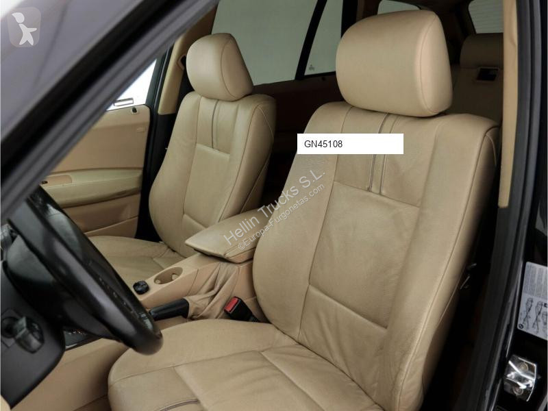 Autoutilitară BMW X3 3.0d Xdrive Motor broken