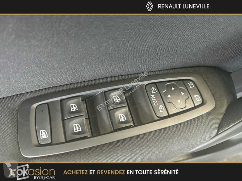 Autoutilitară Renault Megane IV Berline Blue...