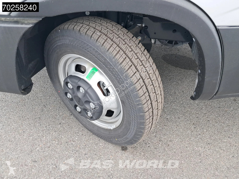 Nyttofordon Iveco 35C21 3.0L Automatik 2x...