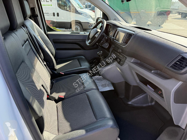 Autoutilitară Opel VIVARO ENJOY 2.0 120L3H1