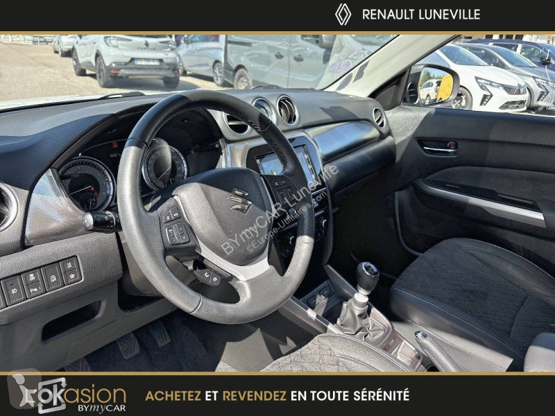Autoutilitară Suzuki Vitara 1.4 Boosterjet...