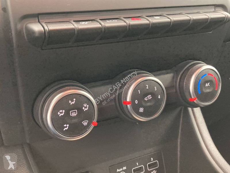 Veículo utilitário Renault Captur TCe 90