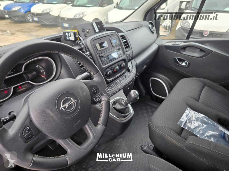 Véhicule utilitaire Opel TRASP SANGUE ORGANI...