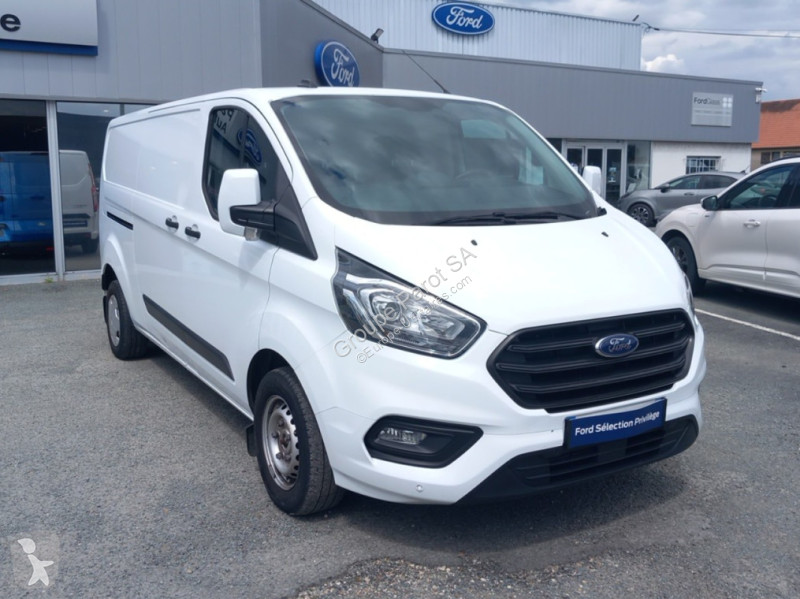 Véhicule utilitaire Ford 300 L2H1 2.0 EcoBlue...