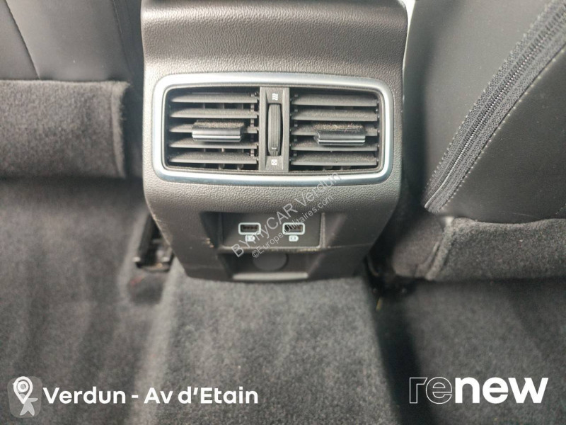 Užitkové vozidlo Renault Megane IV Berline Blue...