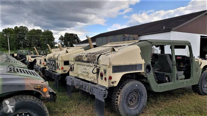 Véhicule utilitaire Hummer