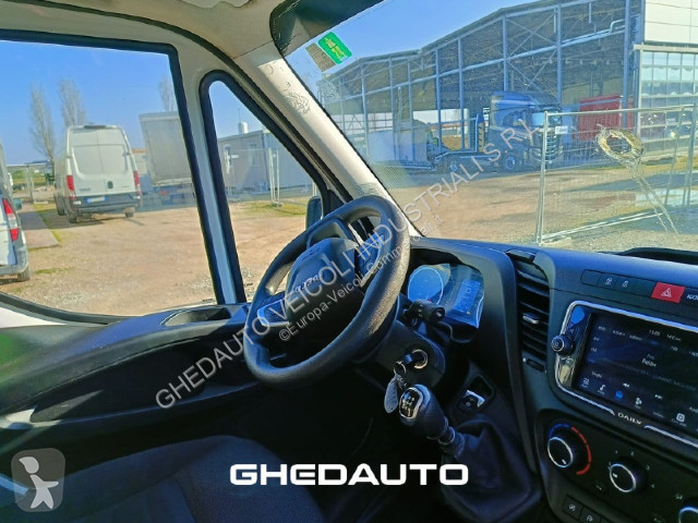 Autoutilitară Iveco Daily V 35.14 2022 - Daily...