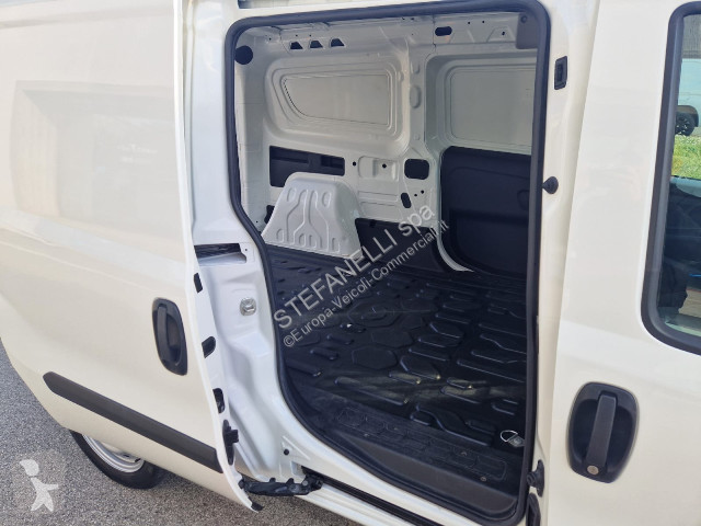 Furgoneta Fiat Doblo Cargo Maxi 1.6 mjt 105cv...