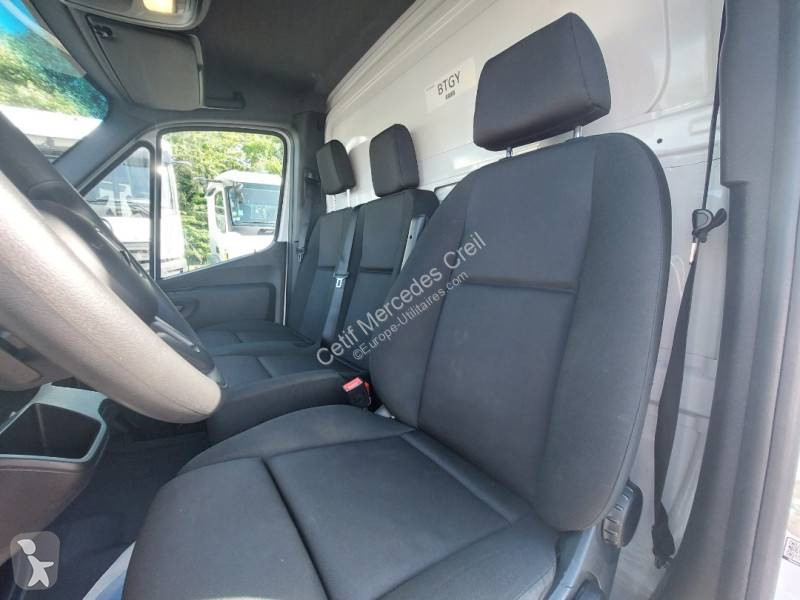 Véhicule utilitaire Mercedes