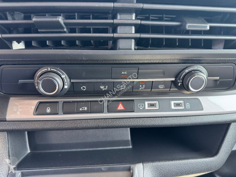 Véhicule utilitaire Peugeot XL BLUEHDI 145 S&S...