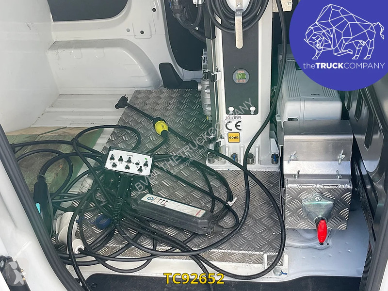 Furgoneta Nissan E-