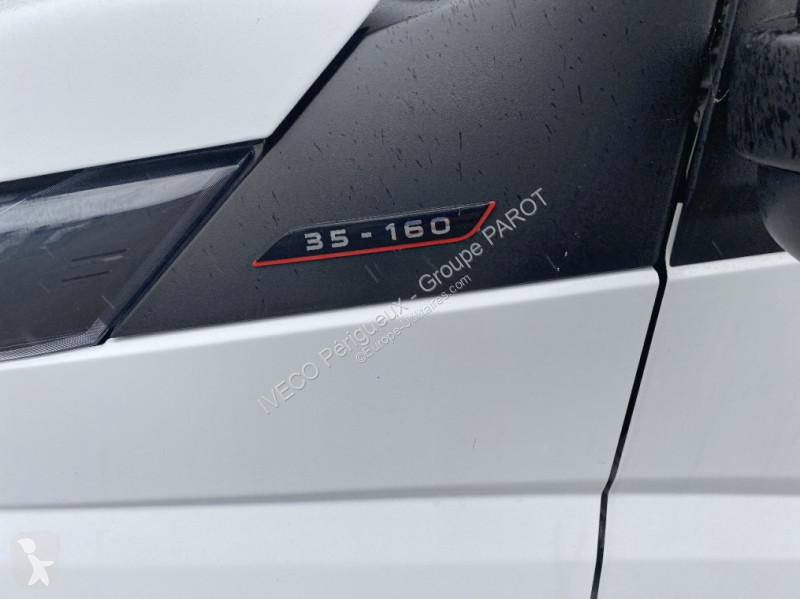 Veicolo commerciale Iveco 35C16 Empattement 4100