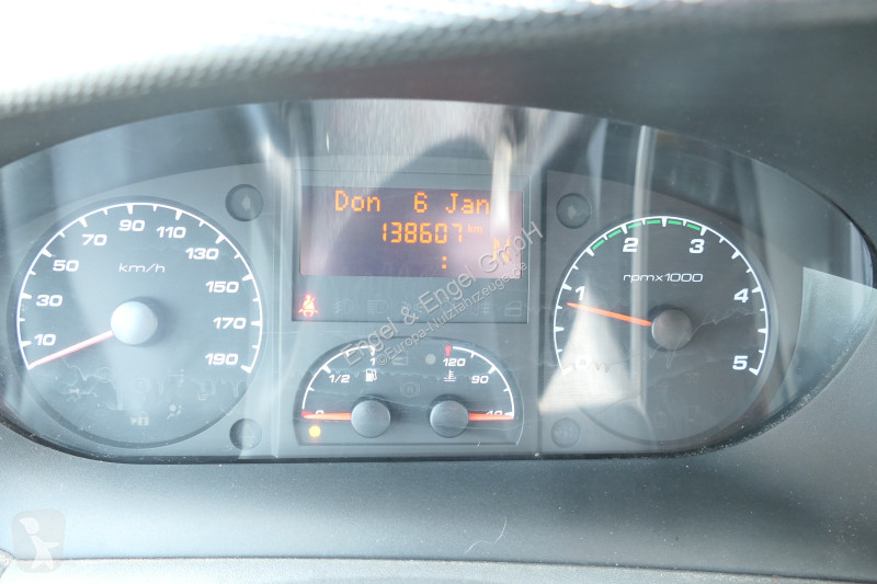 Nyttofordon Iveco Daily 35 S11 C30C AUTOMATIK...