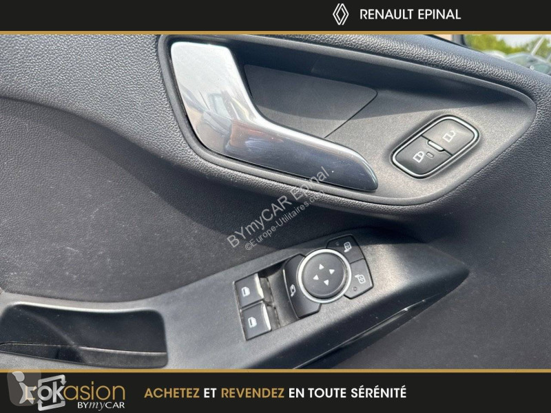 Autoutilitară Ford Fiesta 1.0 EcoBoost 100 ch...