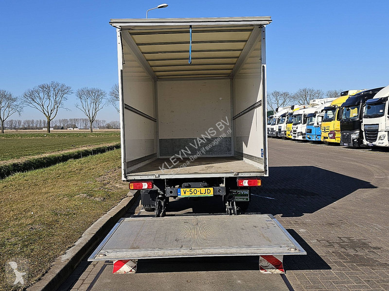 Bedrijfswagen Iveco 35C16 Bakwagen Laadklep!