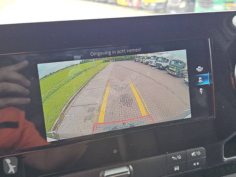 Autoutilitară Mercedes 319 L2H1 Mbux V6 3.0Ltr!