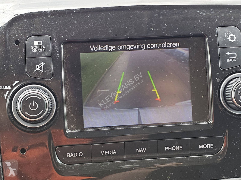 Véhicule utilitaire Peugeot 2.2 L3H2 140Pk Navi...