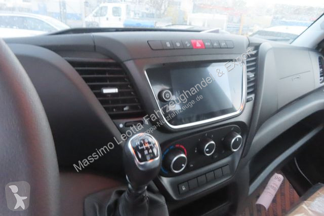 Véhicule utilitaire Iveco 35C18 3,0  Mod 2024 ....