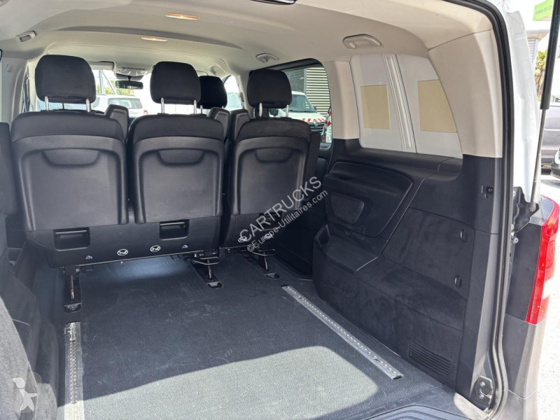 Véhicule utilitaire Mercedes VITO