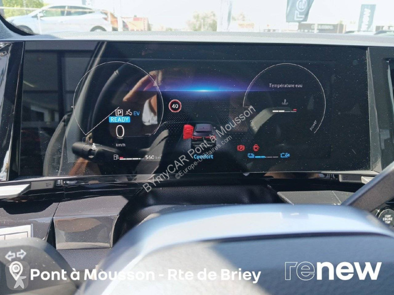 Veicolo commerciale Renault Austral E-Tech...